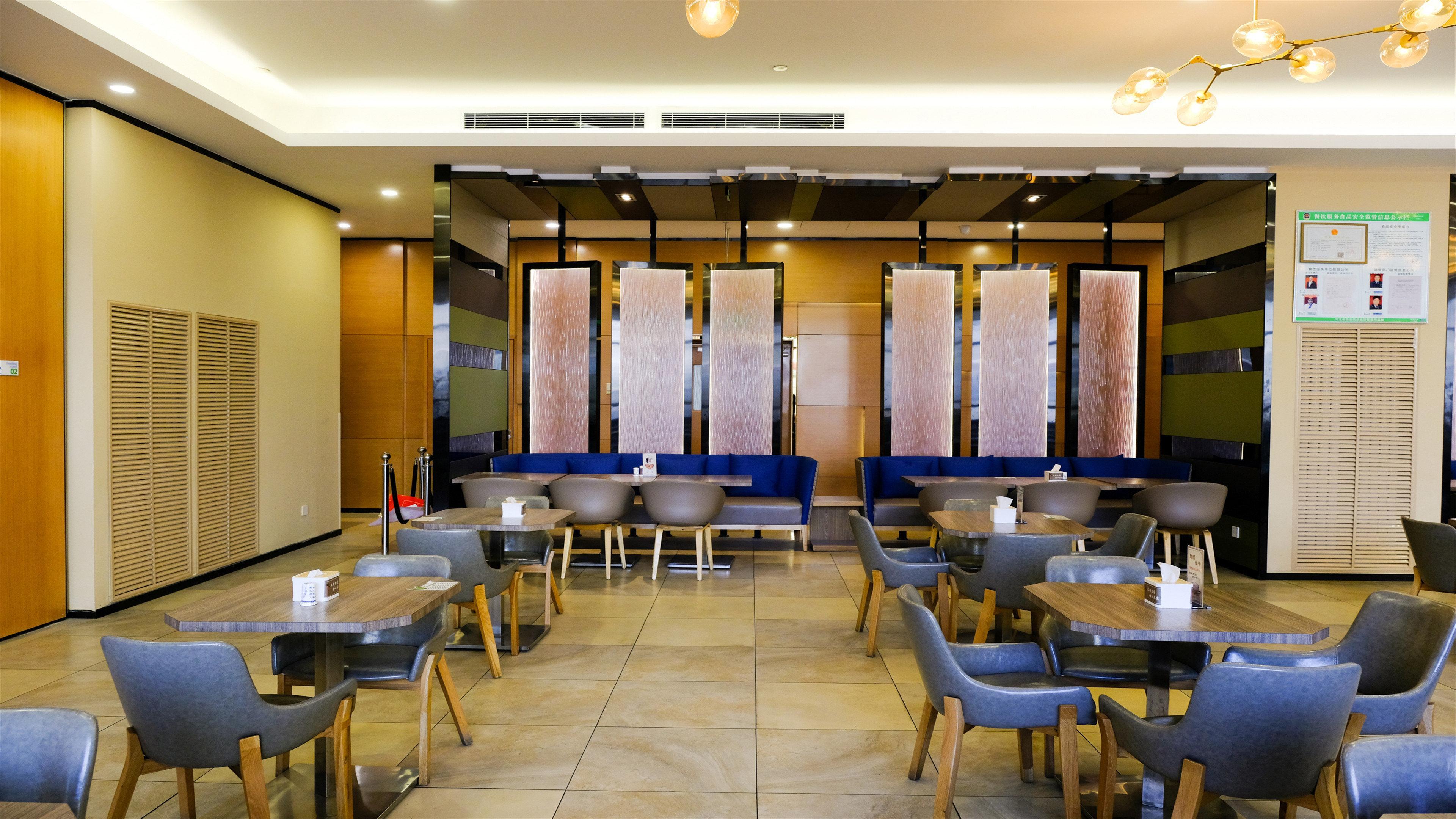 Holiday Inn Express Zhangjiakou Park View, An Ihg Hotel Exterior foto