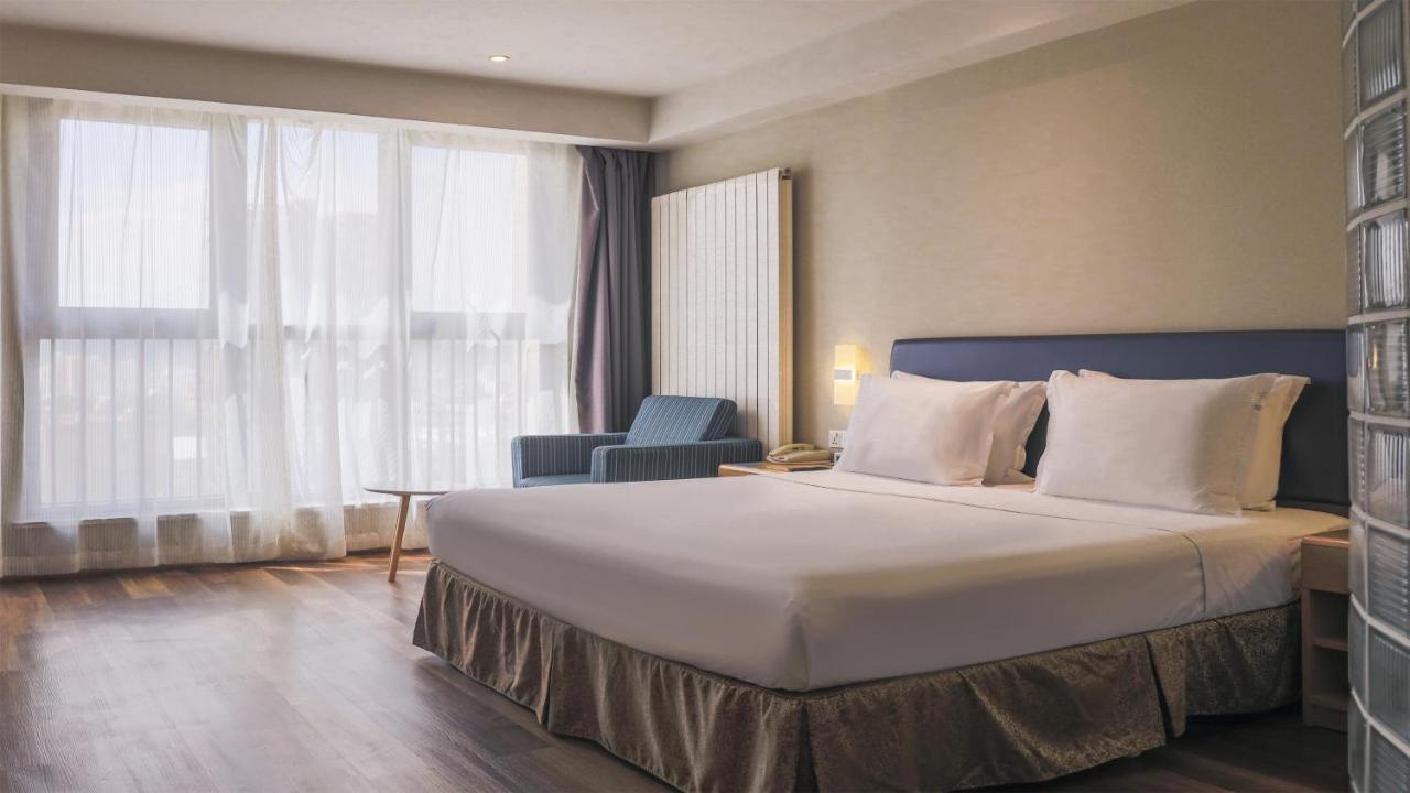 Holiday Inn Express Zhangjiakou Park View, An Ihg Hotel Exterior foto