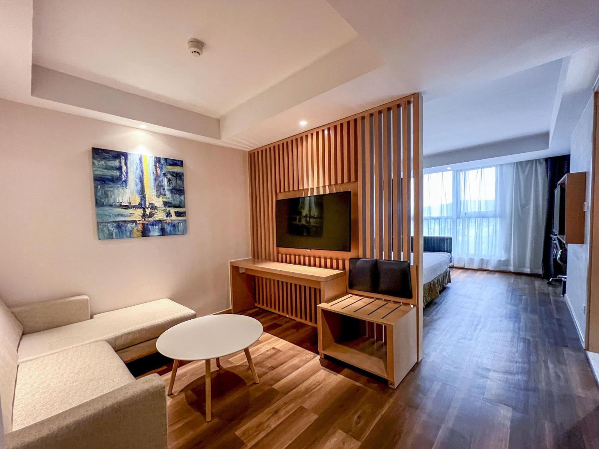 Holiday Inn Express Zhangjiakou Park View, An Ihg Hotel Exterior foto