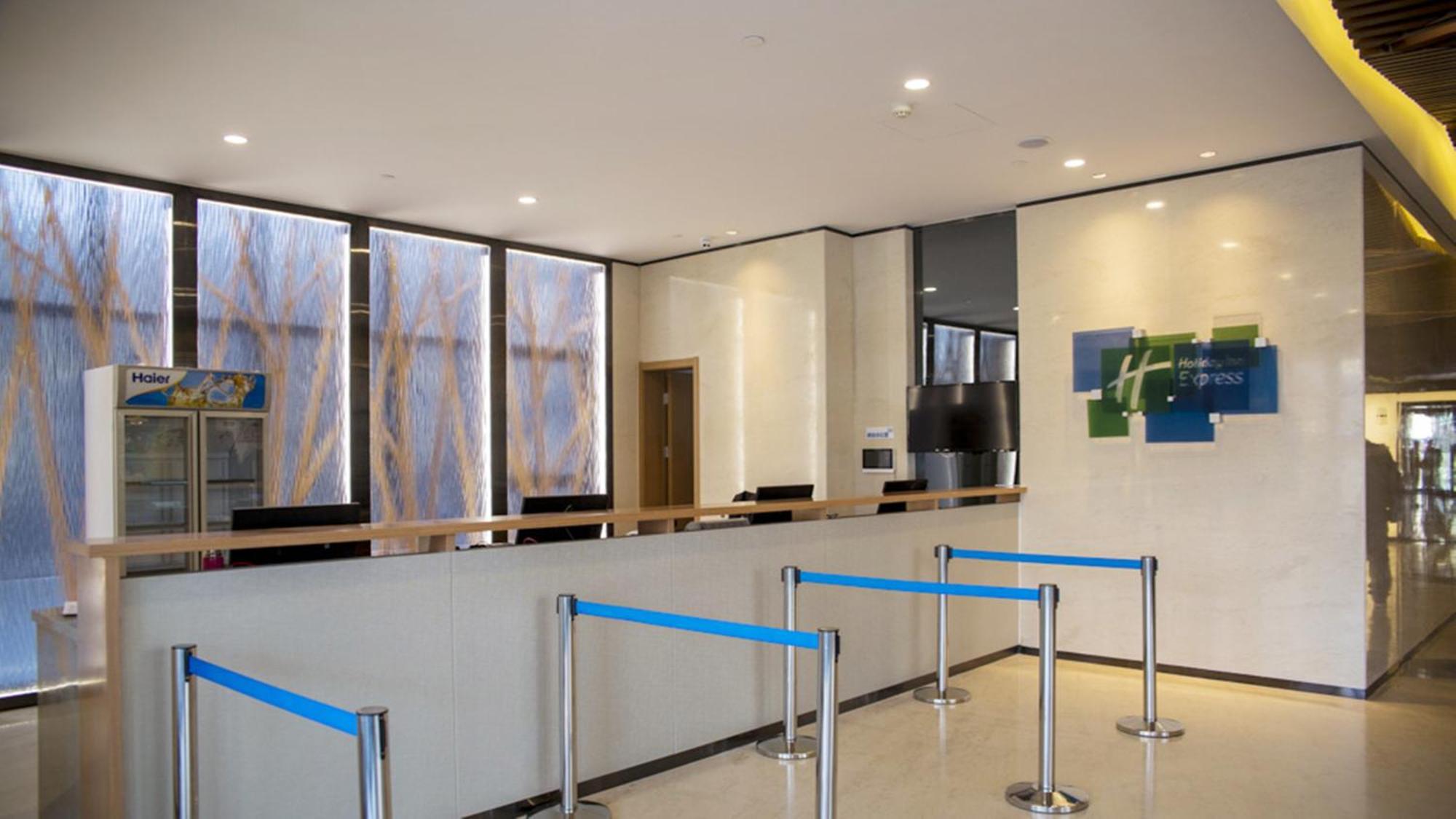 Holiday Inn Express Zhangjiakou Park View, An Ihg Hotel Exterior foto